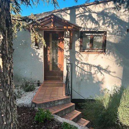 Appartement 4 Personnes Avec Terrasse, Piscine Et Tennis Fréjus